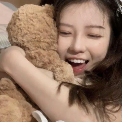 笼里的女人